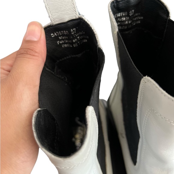 FREE PEOPLE Imogen Chelsea Platform Leather White Black Boots - Picture 9 of 14